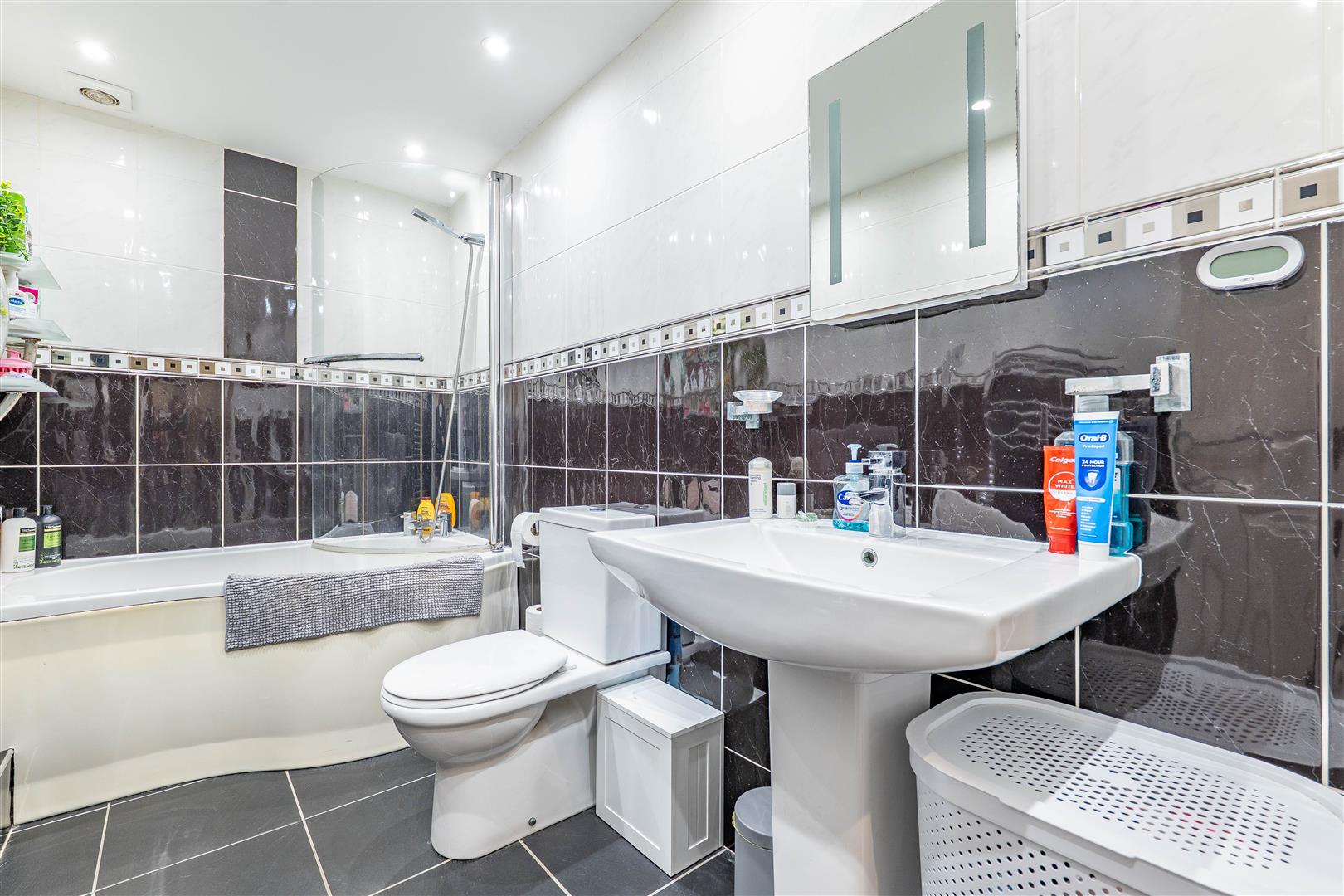 3 bed property in Botany Brow, Chorley